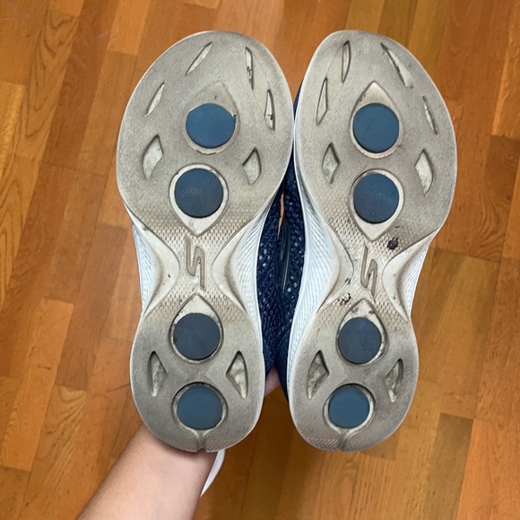 Last Chance! Skechers Go Walk 4 Sneakers - Picture 5 of 5